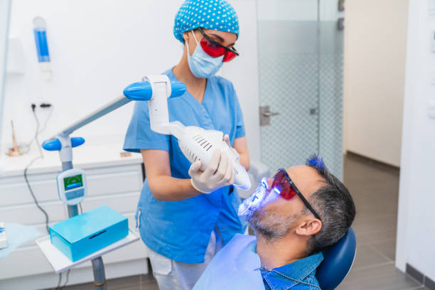 Best Emergency Tooth Extraction in Mono Vista, CA